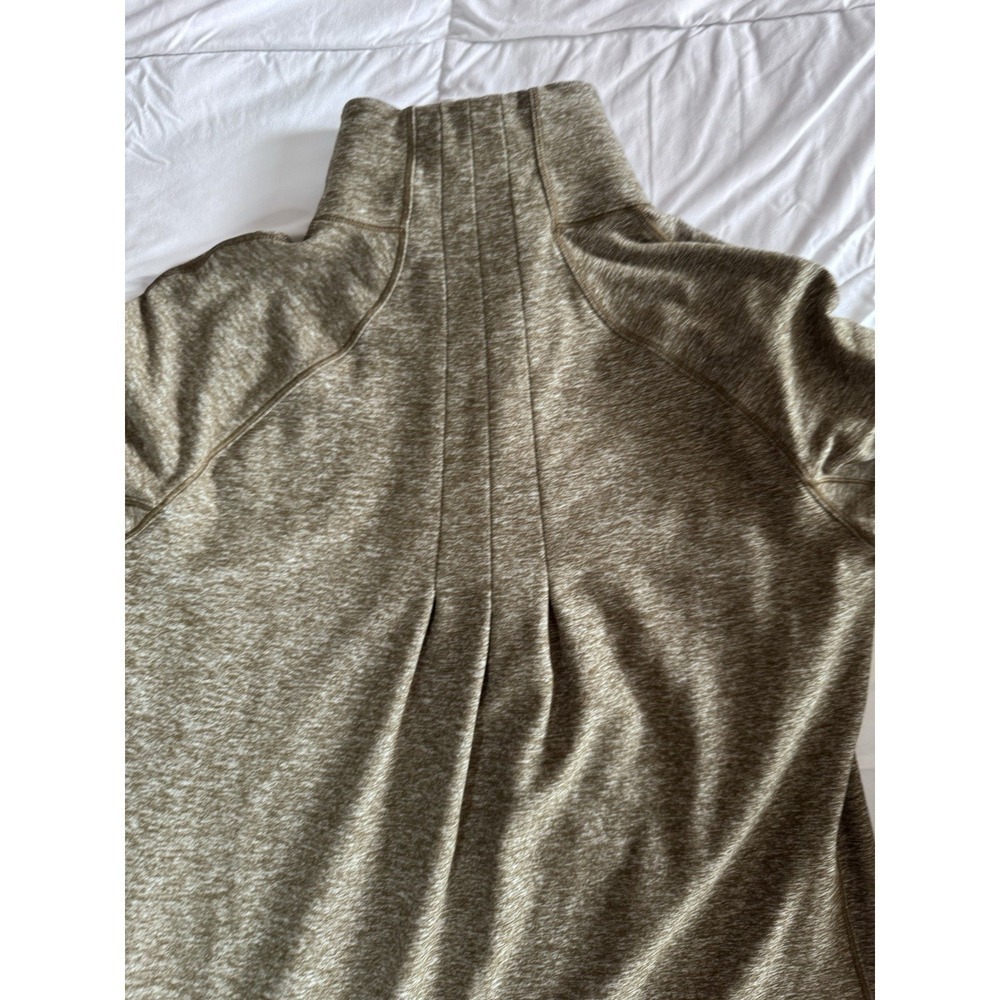 Lululemon Rush Hour Womens 8 Half Zip Pullover Heathered Military Green EUC - Picture 14 of 15